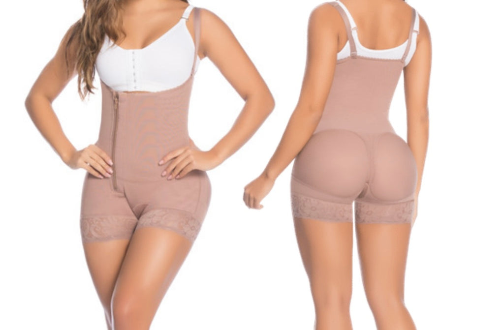 Faja strapless con ziper al lado y corta